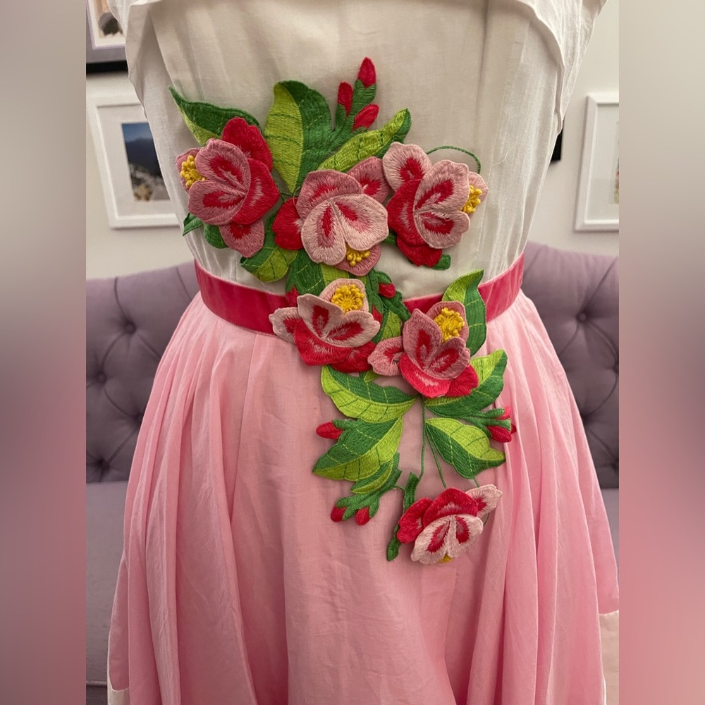 Betsey Johnson White and Pink Floral Appliqué Strapless Dress - Picture 2 of 4